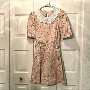 Revintaria floral collar dress